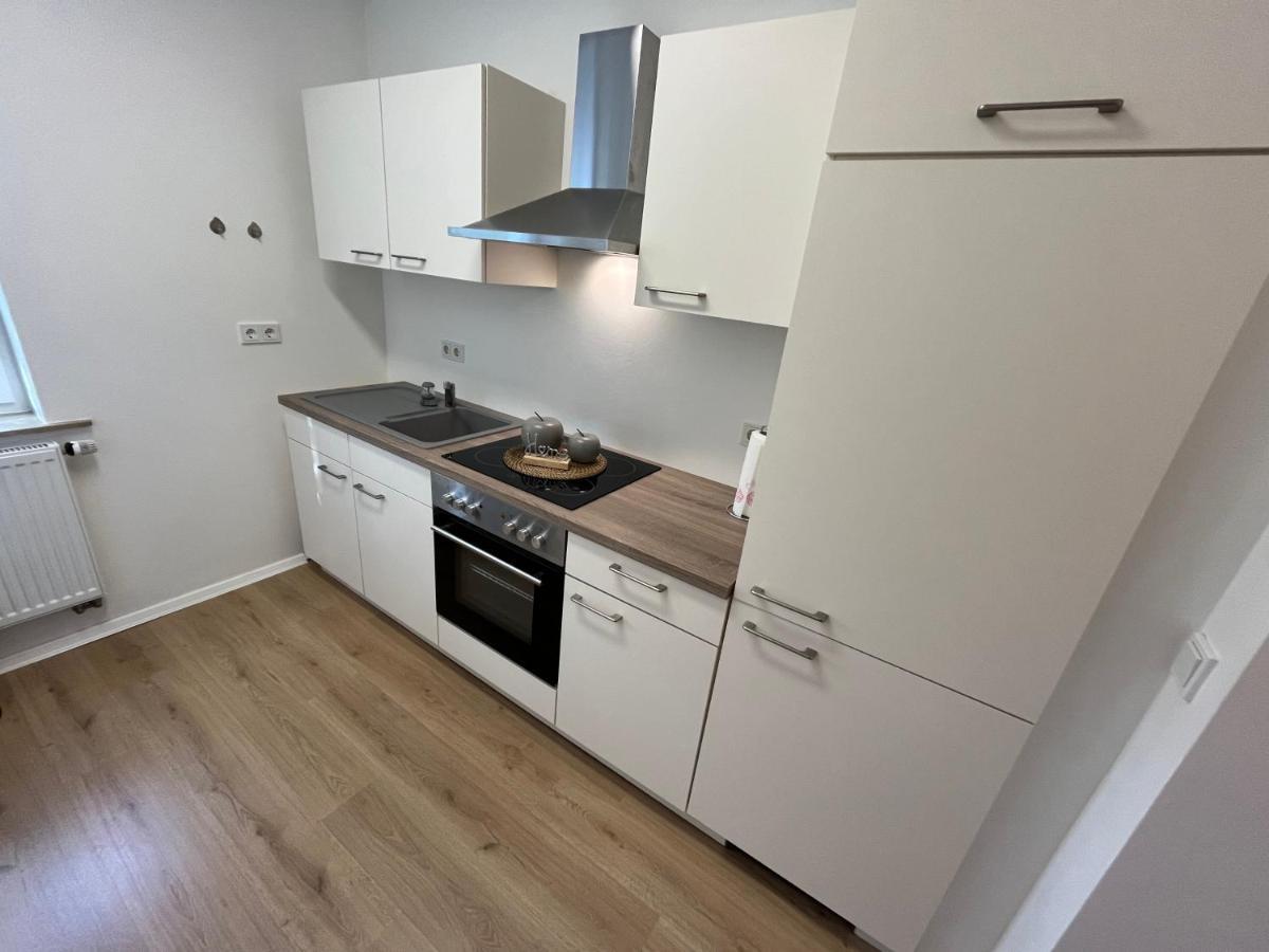 Apartment Moderne Wohlfuehl-wohnung In Altenrath